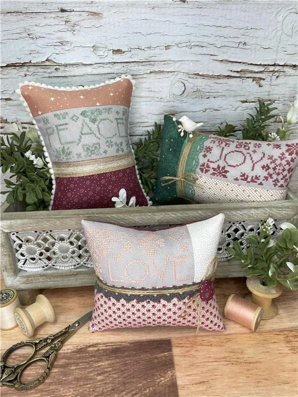 everythingcrossstitch-841640