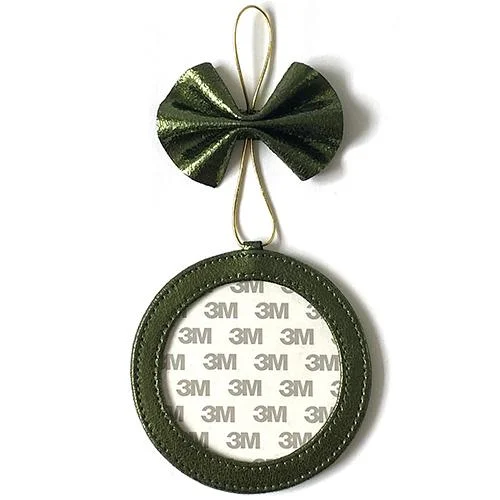needlepoint2484667
