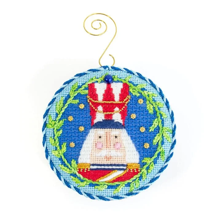 needlepoint3843785