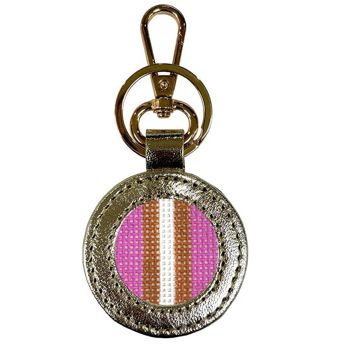 needlepoint3898794