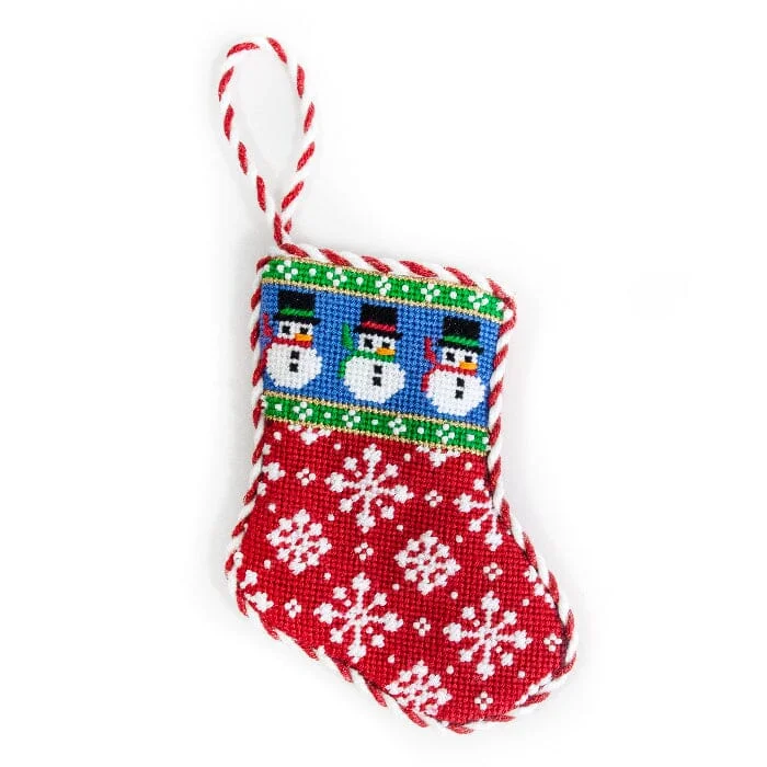 needlepoint3899068